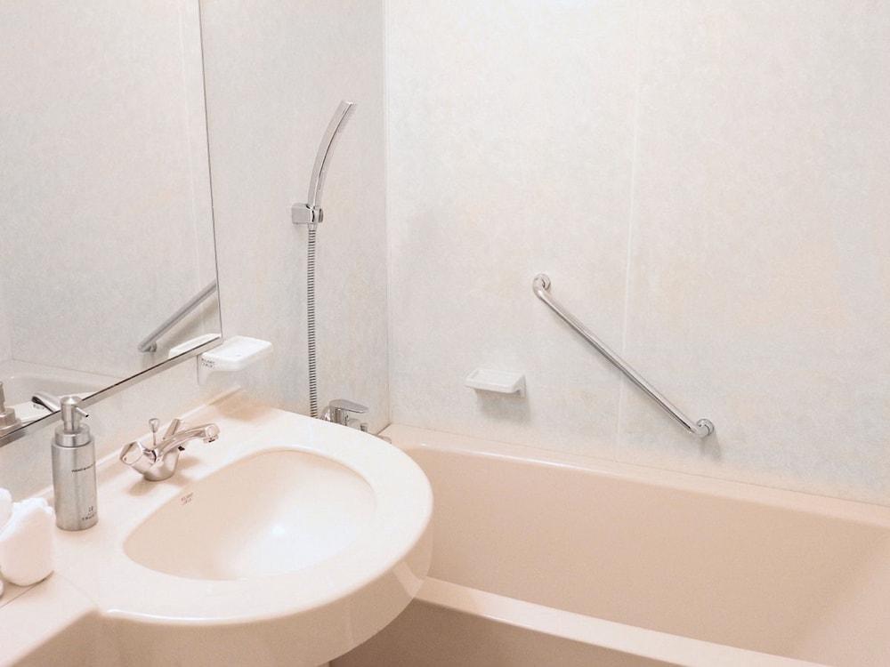 Hotel Trusty Наґоя Екстер'єр фото