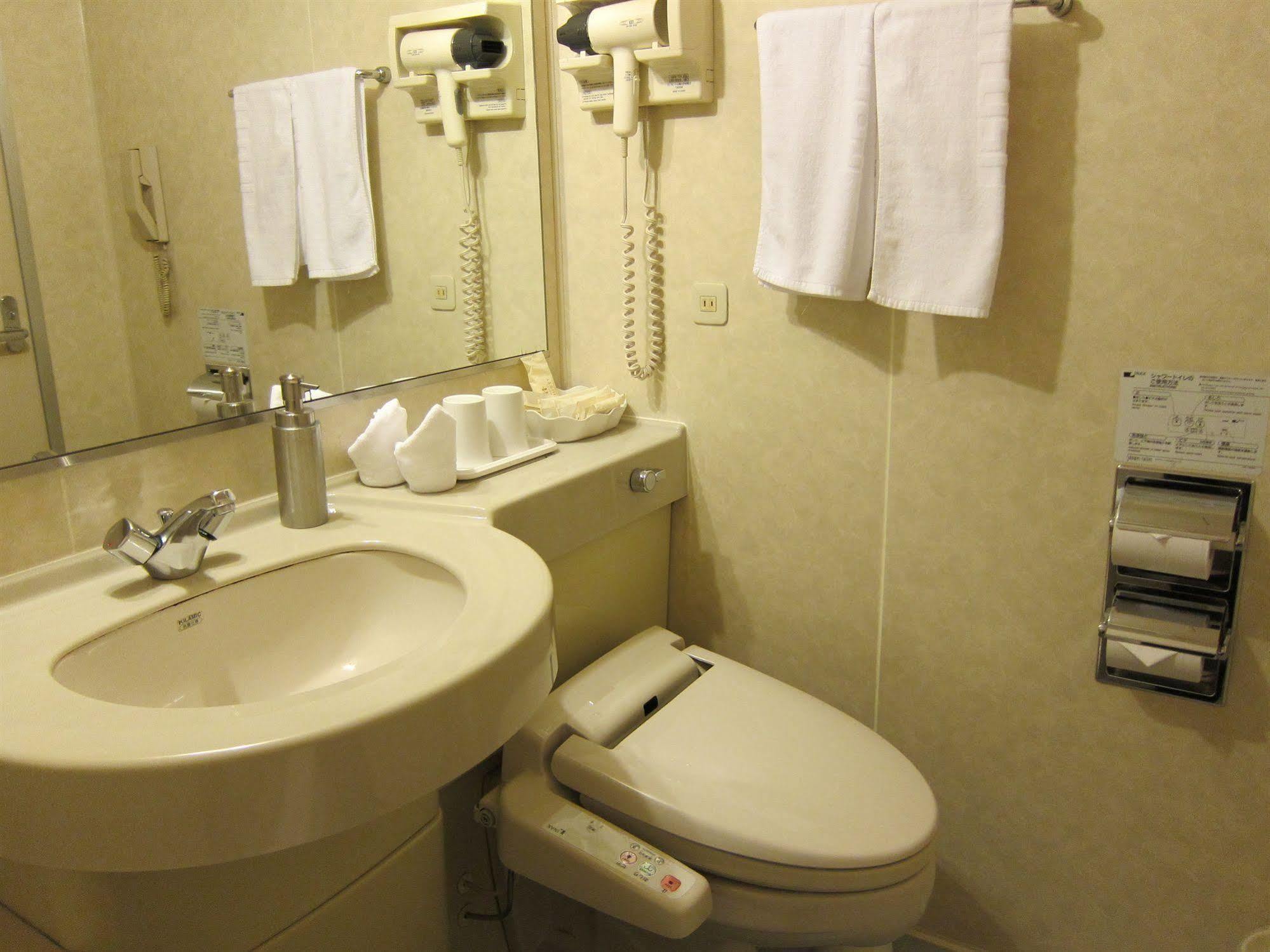 Hotel Trusty Наґоя Екстер'єр фото
